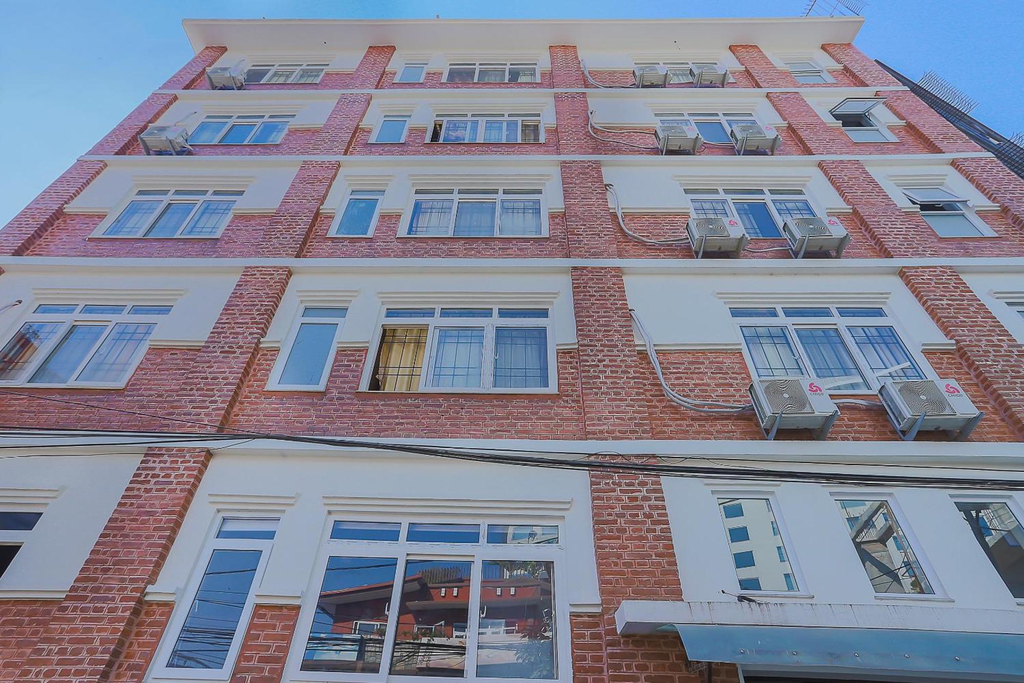 Oyo 798 Euphoria Inn Катманду Екстериор снимка